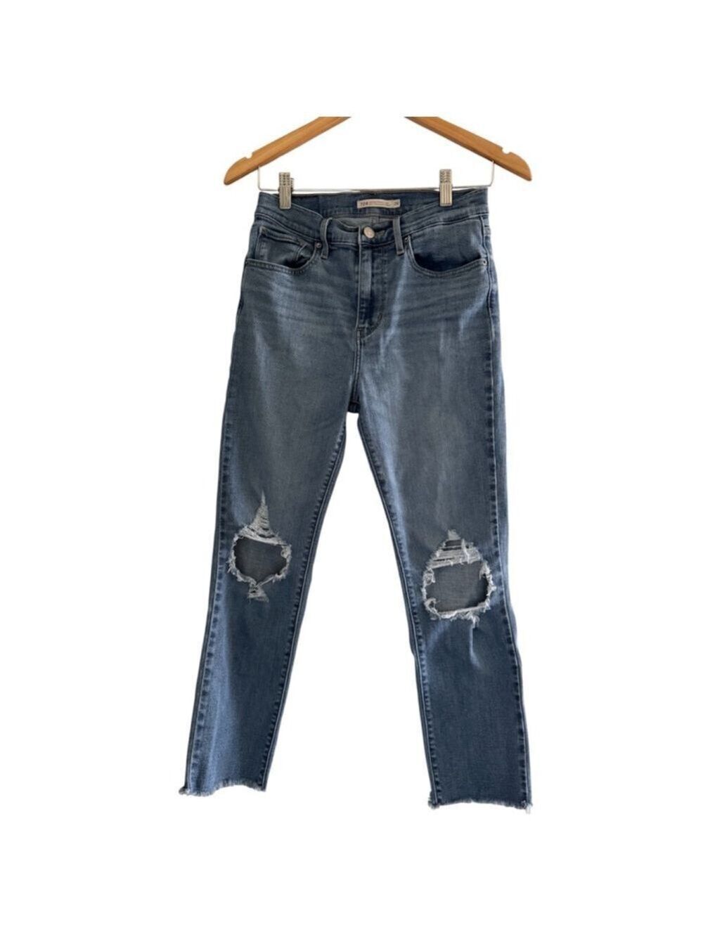 Levi’s 724 High Rise Straight Crop Distressed Raw Hem Jeans Size 28
